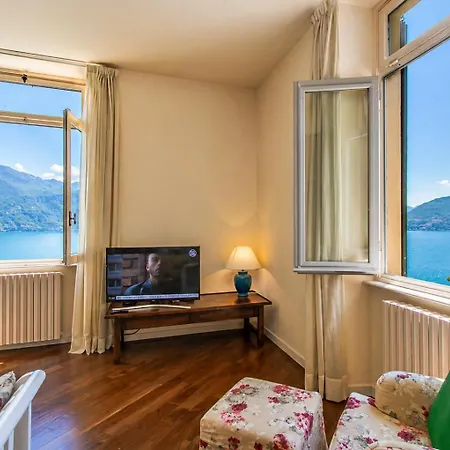 Anna, Griante Apartman