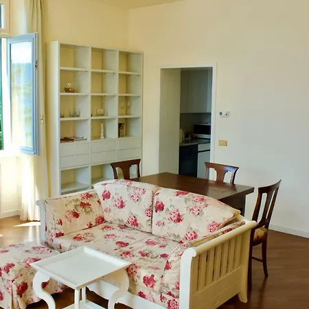 Apartment Anna, Griante Apartman